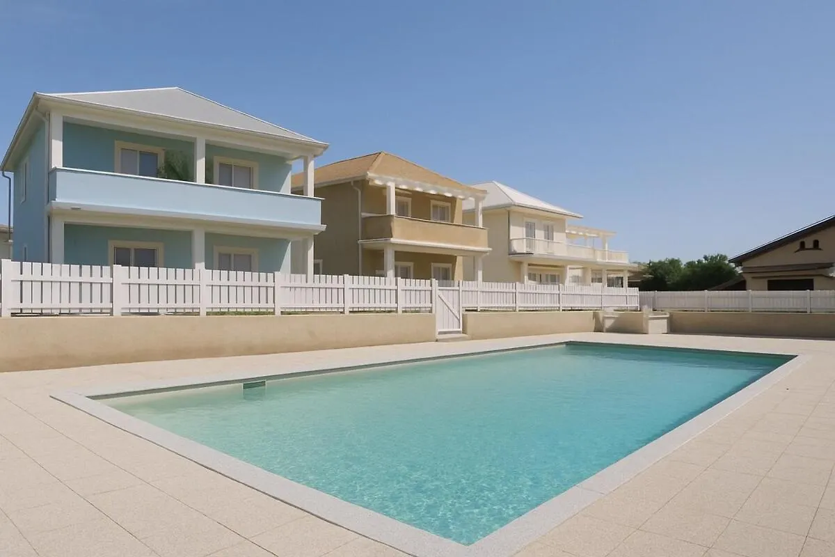 Viddalba Orange Villa With Pool